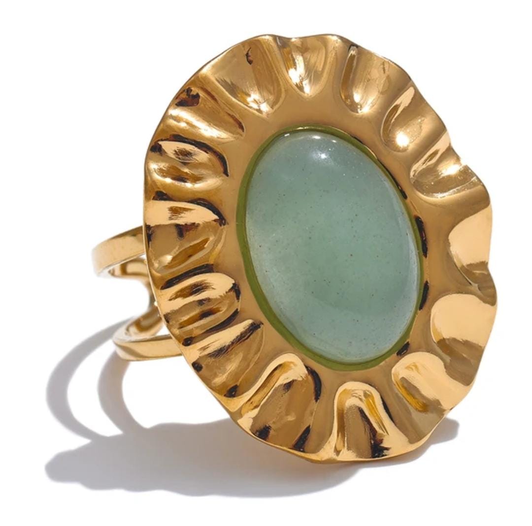 Anillos etnicos dorados con Piedra natural Verde 3 modelos diferentes DELUXE