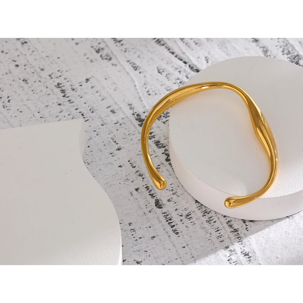 Brazalete Minimalista dorado o plateado DELUXE